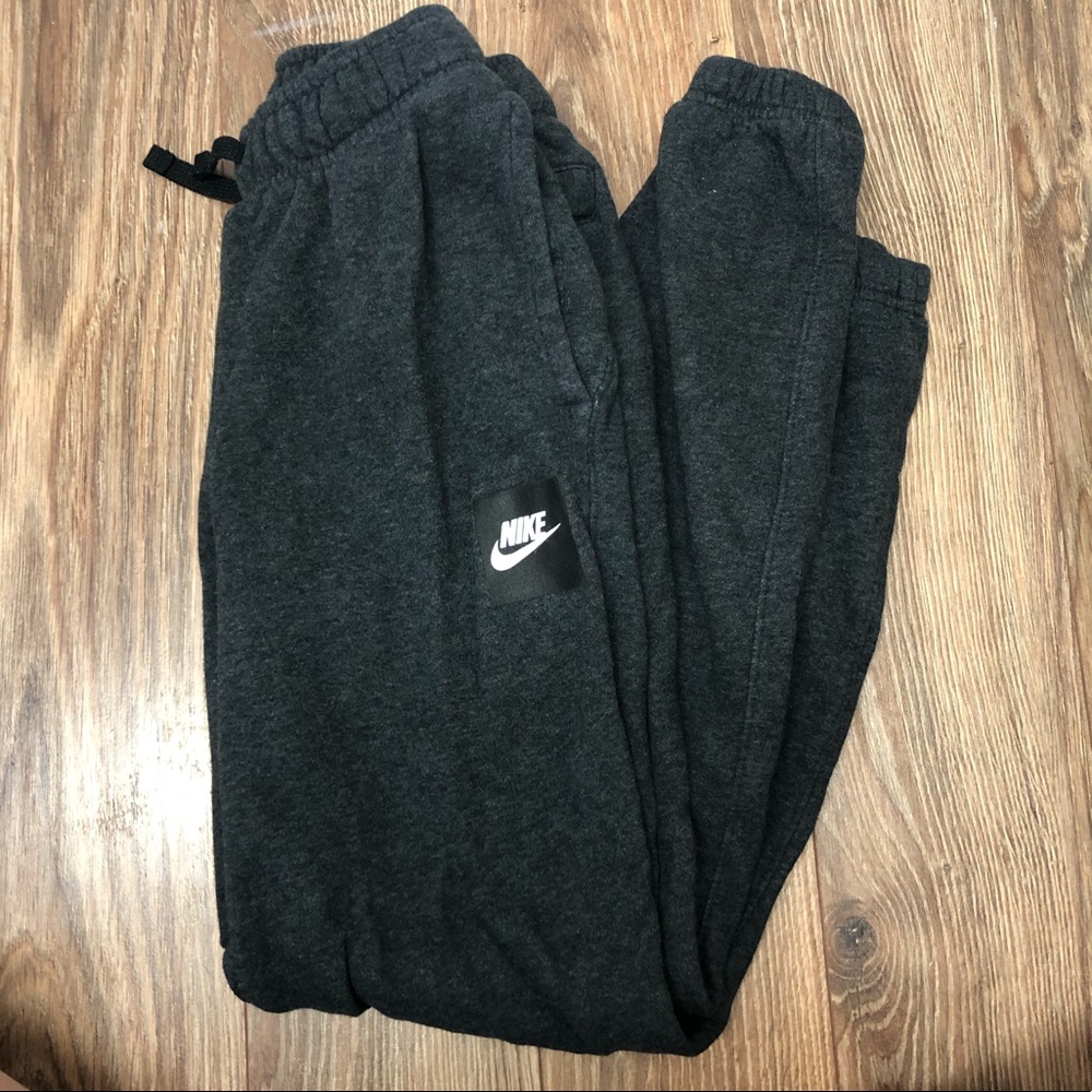 Nike joggers